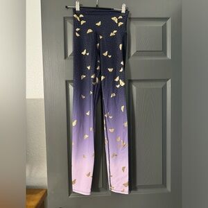BEACH RIOT Piper ombre butterfly active leggings